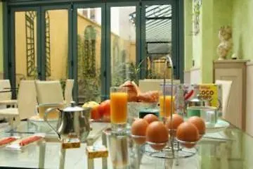 Hotel Muguet Parijs