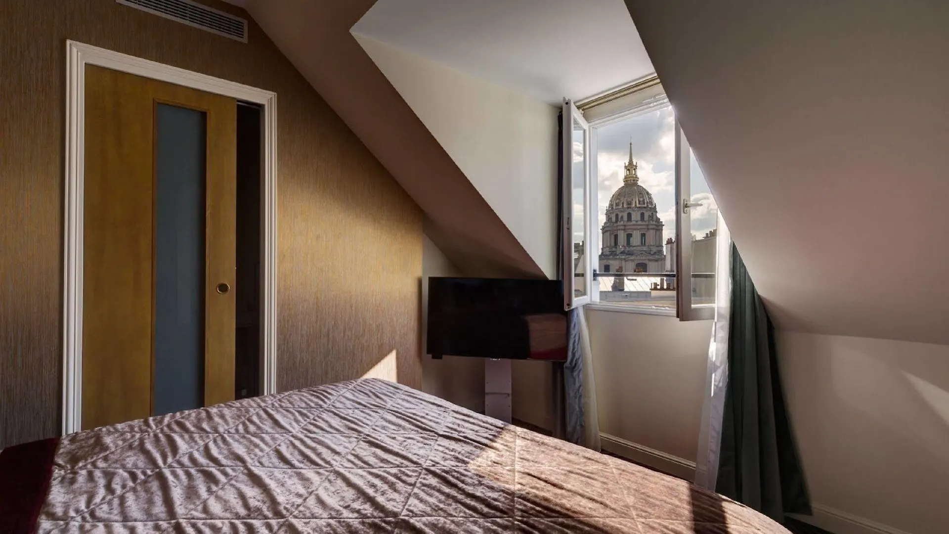 Hotel Muguet Paris France